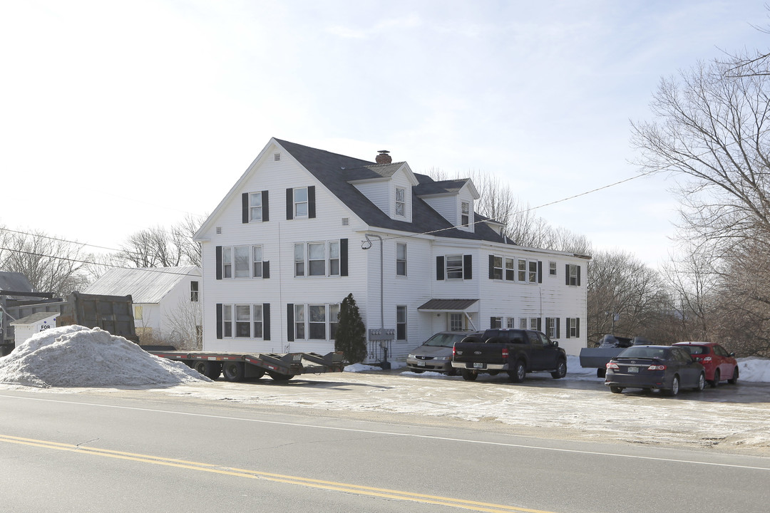 251 1st Nh Tpke in Northwood, NH - Building Photo