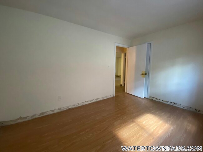 10 Riverside St, Unit G4 in Watertown, MA - Building Photo - Building Photo