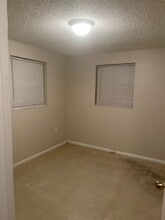 7068 CR 213 in Wildwood, FL - Building Photo - Building Photo