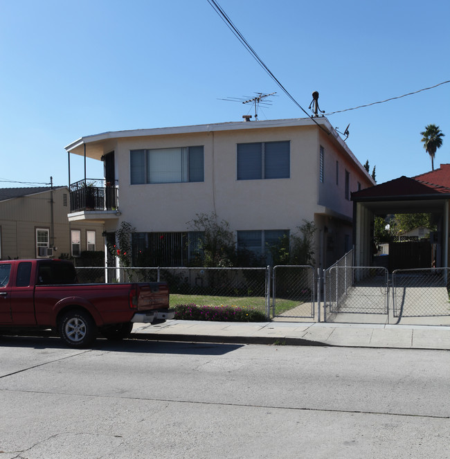 352 Avenue 56 in Los Angeles, CA - Foto de edificio - Building Photo