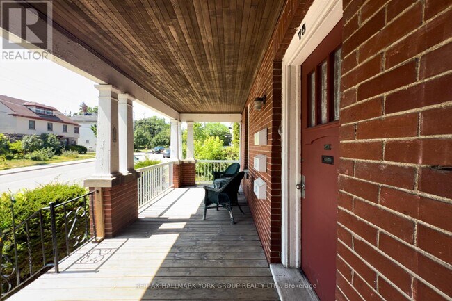 75 Toronto St in Barrie, ON - Building Photo - Building Photo