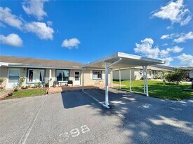 398 Winter Ridge Blvd, Unit 398 in Winter Haven, FL - Building Photo