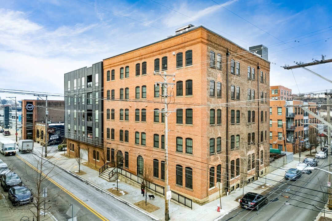 Smallman Place in Pittsburgh, PA - Foto de edificio