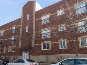 2801 W Ardmore Ave in Chicago, IL - Building Photo - Building Photo