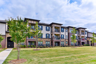 Addison at South Tryon in Charlotte, NC - Building Photo - Building Photo