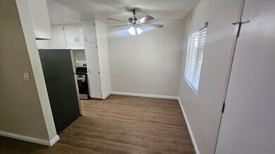 815 Benton Wy, Unit 2 in Los Angeles, CA - Building Photo - Building Photo