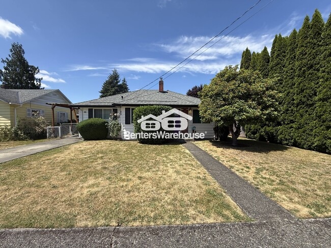 property at 1315 H St SE