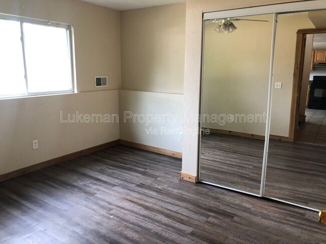 1126-1128 Greenwood Ave in Kalamazoo, MI - Building Photo - Building Photo