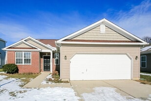 1421 Dowell St in Greenwood, IN - Building Photo