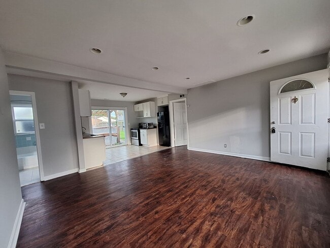 26536 Kathy St in Roseville, MI - Building Photo - Building Photo