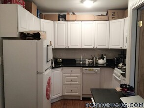 64 Hemenway St in Boston, MA - Building Photo - Building Photo