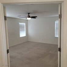 5820 Clear Haven Ln in North Las Vegas, NV - Building Photo - Building Photo