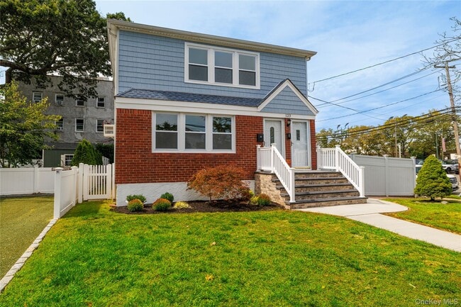 property at 123 Denton Ave