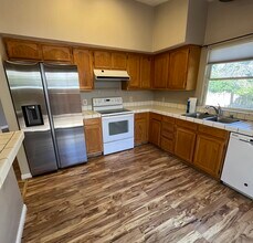 1061 Shadelands Ct in Reno, NV - Building Photo - Building Photo
