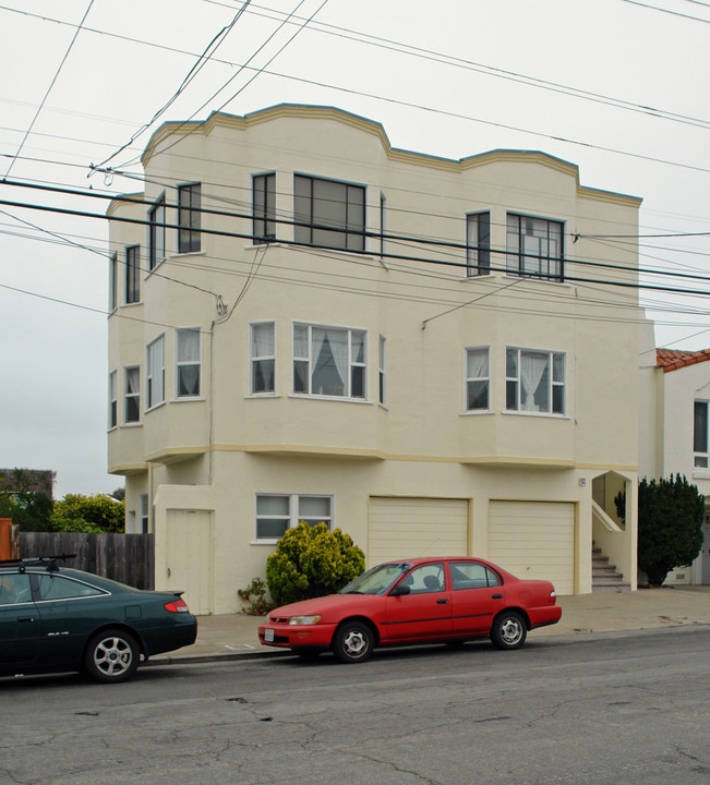 1834 Kirkham St in San Francisco, CA - Building Photo