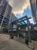 19 Singer Ct in Toronto, ON - Building Photo