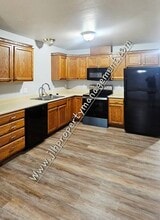 1776 S Hance Dr in Freeport, IL - Building Photo - Building Photo