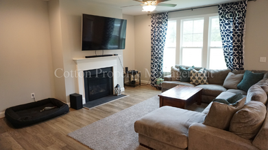 56 Meon Ln in Hampstead, NC - Building Photo - Building Photo
