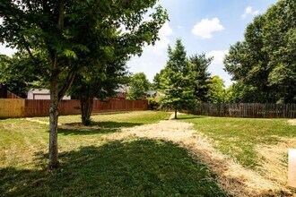 8816 Mill Run Dr in Knoxville, TN - Building Photo - Building Photo