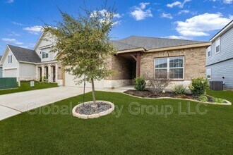 14477 Gunsight Pass in San Antonio, TX - Building Photo - Building Photo