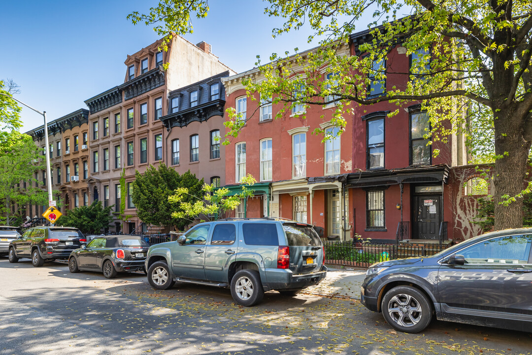 43-45 Cambridge Pl in Brooklyn, NY - Foto de edificio