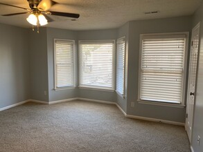 4307 Manchester Ln in Chesapeake, VA - Building Photo - Building Photo