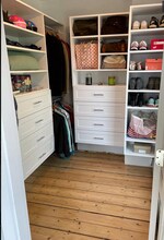 10 Lowell St, Unit 1 in Somerville, MA - Foto de edificio - Building Photo