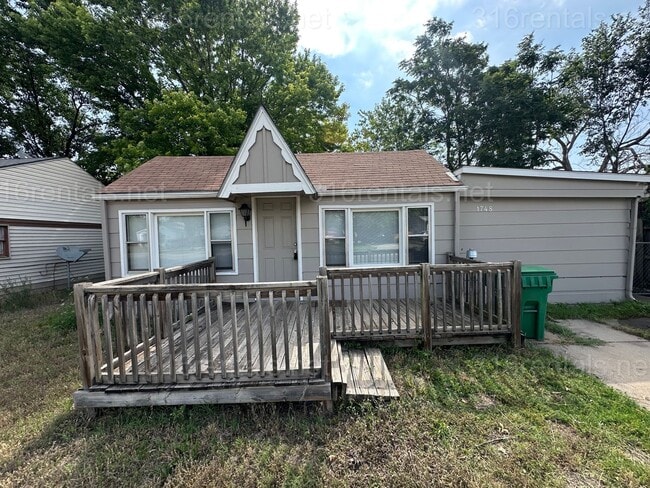property at 1748 S Meridian Ave