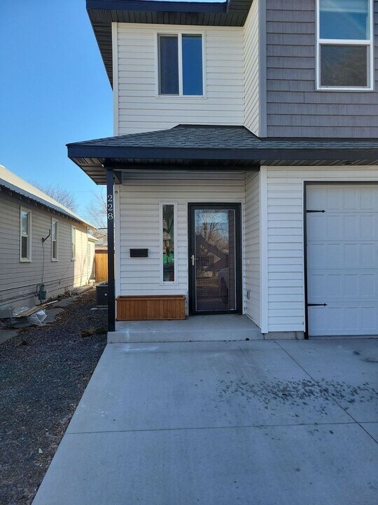 228 Quincy St in Twin Falls, ID - Building Photo