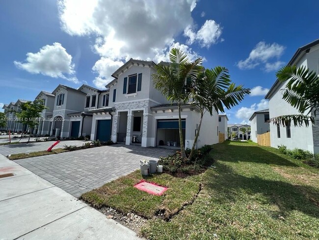 property at 13378 SW 286th St