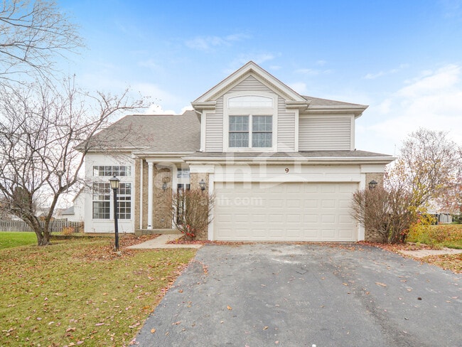 property at 9 Deer Creek Ct