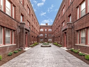 253 Alexander St in Rochester, NY - Building Photo - Building Photo