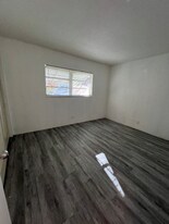 1701 NW 46th Ave, Unit 102 in Lauderhill, FL - Building Photo