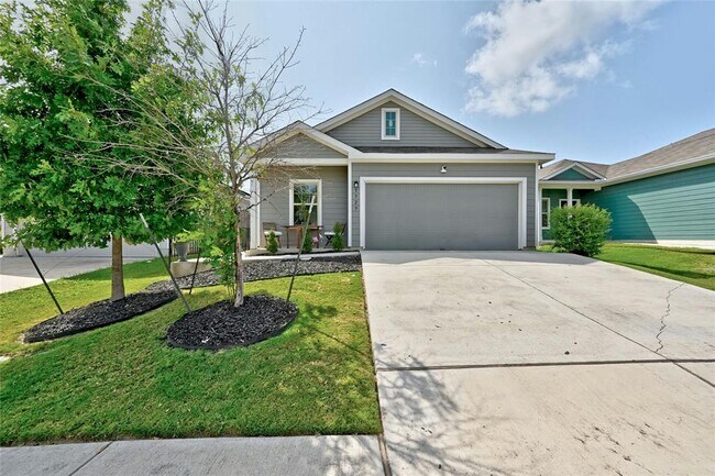 3329 Colorado High Ave in Austin, TX - Building Photo - Building Photo