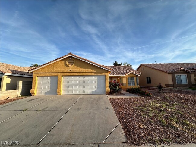 property at 1905 Cam Mirada
