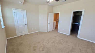 617 Katmai Cir in Pflugerville, TX - Building Photo - Building Photo