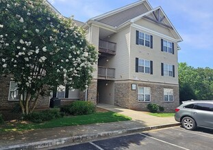 632 Overlook Dr in Anderson, SC - Building Photo - Building Photo