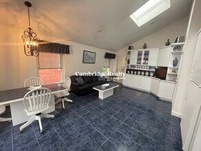 79 Harvey St, Unit 3A in Cambridge, MA - Building Photo - Building Photo
