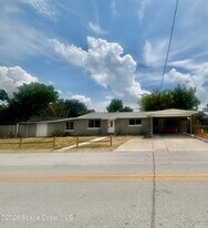 1509 Tate St in Cocoa, FL - Building Photo