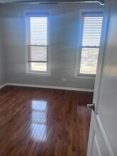 20 W Hinsdale Ave in Hinsdale, IL - Building Photo - Building Photo