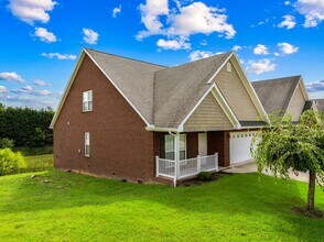 3471 Walden Dr in Morristown, TN - Building Photo - Building Photo