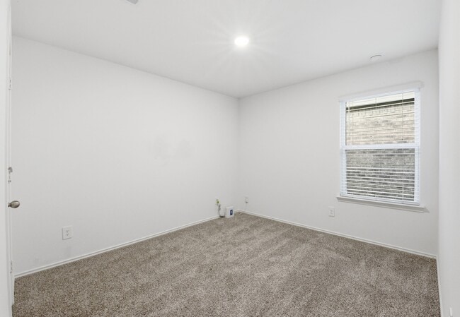 24343 Saddlestone Green Dr