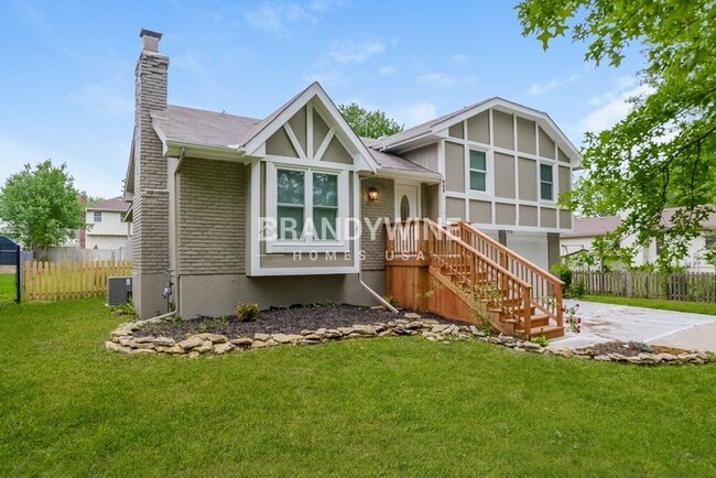 905 NE 108 Terrace in Kansas City, MO - Building Photo - Building Photo