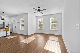 913 S Wichita Ave in Fayetteville, AR - Building Photo - Building Photo