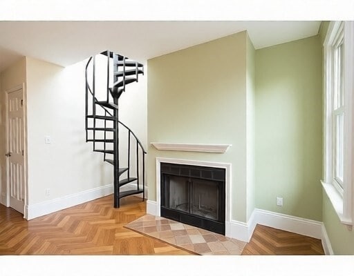 171 Warren Ave