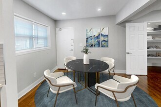 Kingston Terrace in Princeton, NJ - Foto de edificio - Building Photo