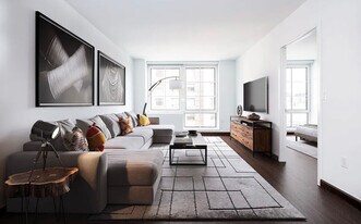 682 11th Ave in New York, NY - Building Photo