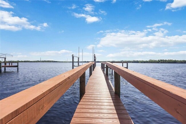 property at 2300 Harbour Dr