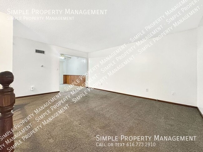 2666 Randall Ave NW in Walker, MI - Building Photo - Building Photo