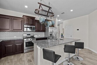 424 Grassland Dr in Denton, TX - Building Photo - Building Photo